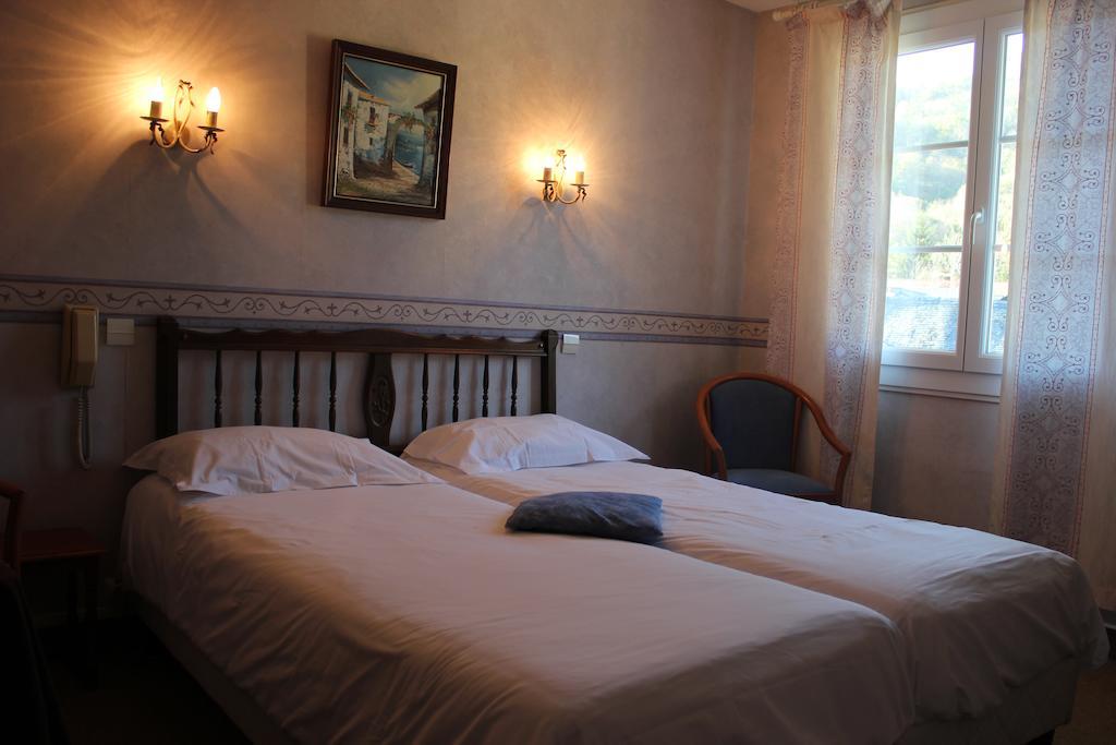 ארגלס-גזוסט Logis Hotel Les Cimes מראה חיצוני תמונה