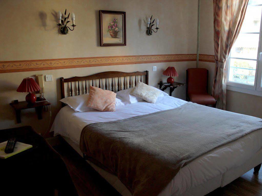 ארגלס-גזוסט Logis Hotel Les Cimes מראה חיצוני תמונה